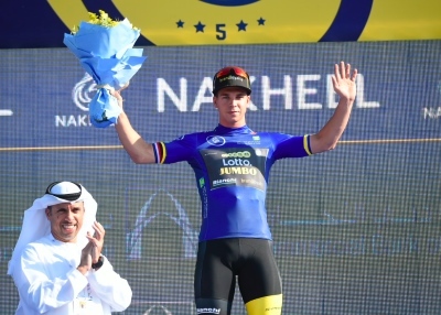 Dylan Groenewegen im blauen Führungstrikot der Dubai Tour. Foto: LottoNL-Jumbo