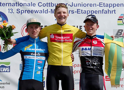 Juri Hollmann (Mitte) gewann im vergangenen Jahr die Cottbuser Junioren-Etappenfahrt vor Tobias Bayer (li.) und Jakob Geßner. Foto: Archiv/RSC Cottbus