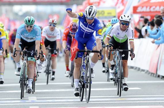 Fabio Jakobsen gewann die dritte Etappe der Tour of Turkey. Foto:  Presidential Cycling Tour of Turkey/Brian Hodes