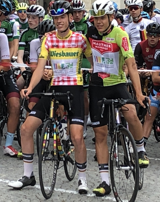 Matteo Groß (li.) und Luis-Joe Lührs bei der Radjugendtour Oststeiermark. Foto: privat