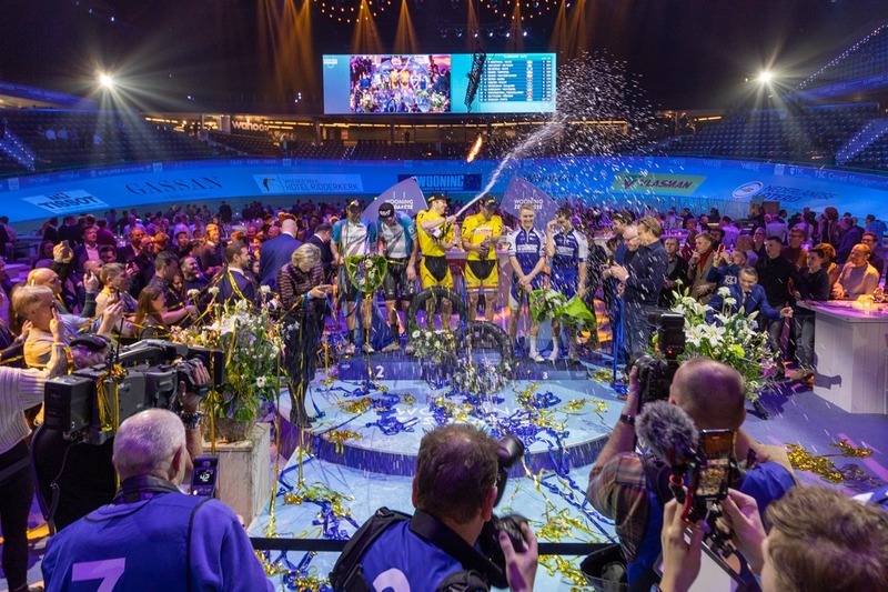 Yoeri Havik/Wim Stroetinga (Mitte) gewannen das Rotterdamer Sechstagerennen im Januar 2020. Foto: Wooning Zesdaagse