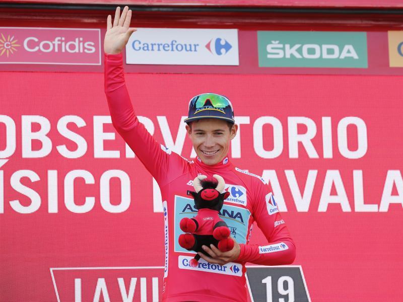 Miguel Ángel López trug bei der Vuelta 2019 das rote Trikot. Foto: Archiv/Yuzuru Sunada/BELGA