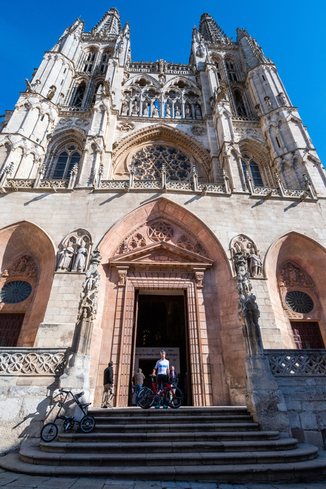 2021 soll die Vuelta a España in der Kathedrale von Burgos starten. Foto: Baixauli Studio