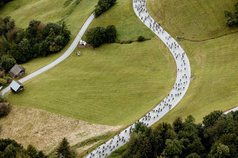 Radsportler auf der Strecke des Ötztaler Radmarathons. Foto: Ötztal Tourismus/Rudi Wyhlidal
