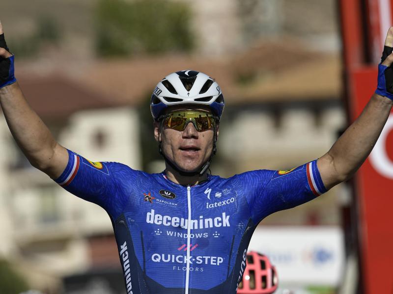 Sprinter Fabio Jakobsen gewann seine dritte Etappe bei der diesjährigen Vuelta. Foto: Alvaro Barrientos/AP/dpa         
