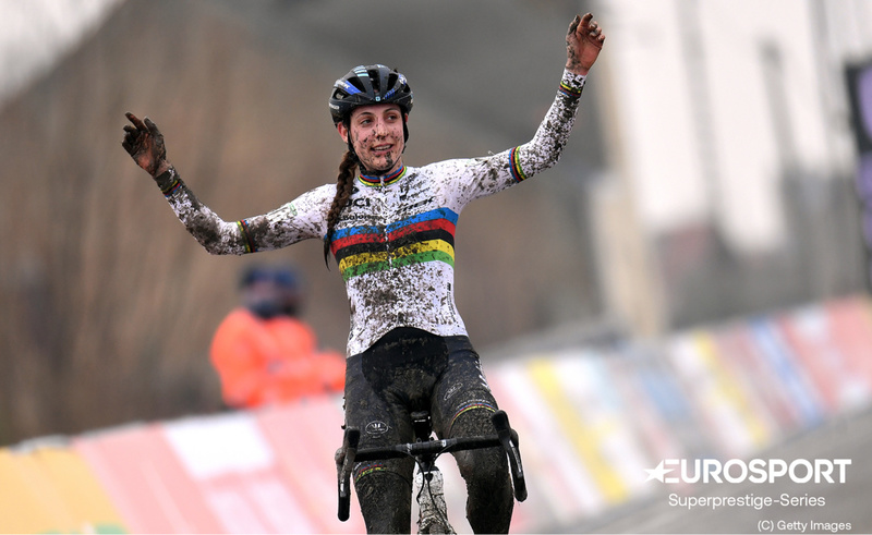 Lucinda Brand ist amtierende Weltmeisterin im Cross. Foto: Getty Images/Discovery Sports