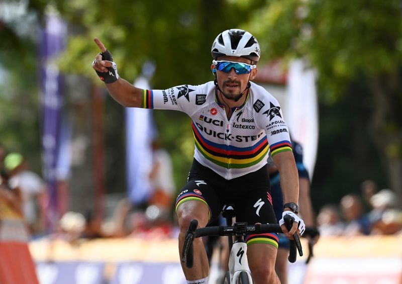 Julian Alaphilippe musste bei der Tour de Wallonie aufgrund eines positiven Coronatests aussteigen. Foto: John Thys/BELGA/dpa