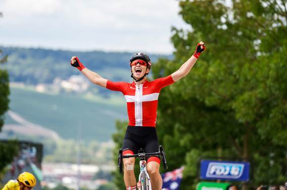 Cecilie Uttrup Ludwig feierte mit dem Tour-Etappensieg ihren bislang größten Karriereerfolg. Foto: ASO/Fabien Boukla