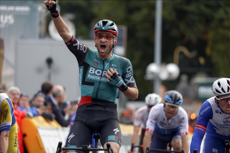 Jordi Meeus jubelte über seinen Sieg bei der Primus Classic. Foto: Bora-hansgrohe/SprintCycling