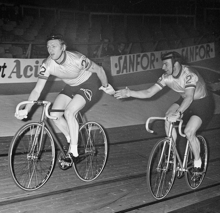 Klaus Bugdahl (li.) und Dieter Kemper beim Amsterdamer Sechstagerennen 1969. Foto: Foto: Wikimedia Commons/Dutch National Archive, Bestanddeelnummer 923-0790