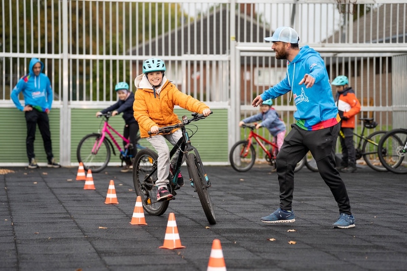 Schulkindern soll SpaÃŸ und Sicherheit auf dem Rad vermittelt werden. Foto: Eschborn-Frankfurt/Henning Angerer