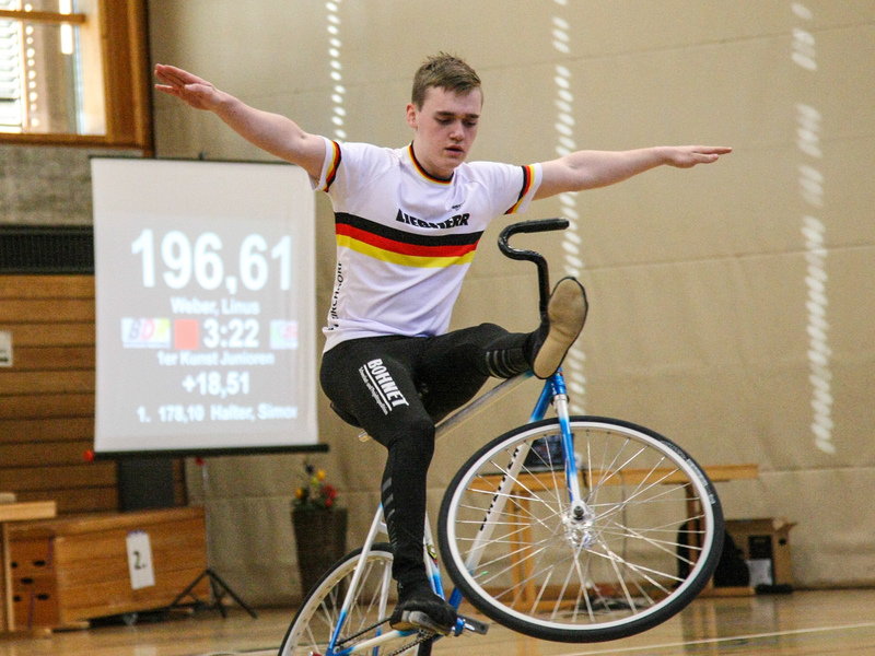 Linus Weber ist neuer Weltrekordler im 1er Kunstfahren der Junioren. Foto: Mareike Engelbrecht