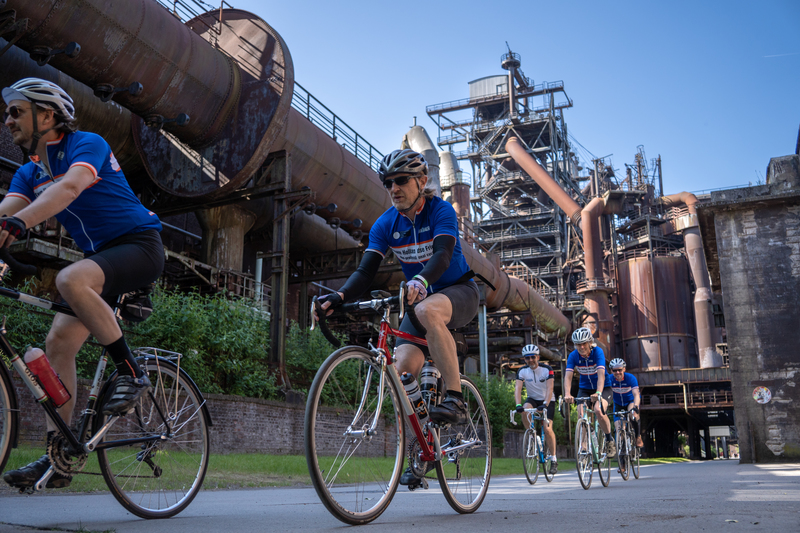 Teilnehmer bei der «Duisburg Steel Classic Bike Tour». Foto: Veranstalter